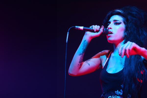 Amy Winehouse Live At Shepherd's Bush